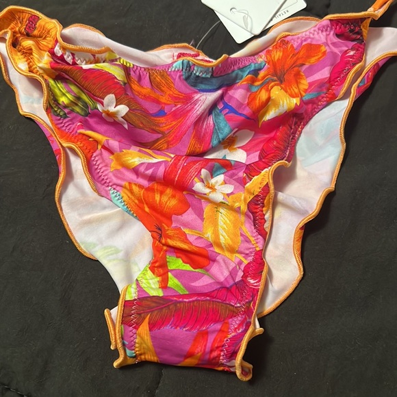 Banana Moon Bikini Bottom - Large - Picture 4 of 7